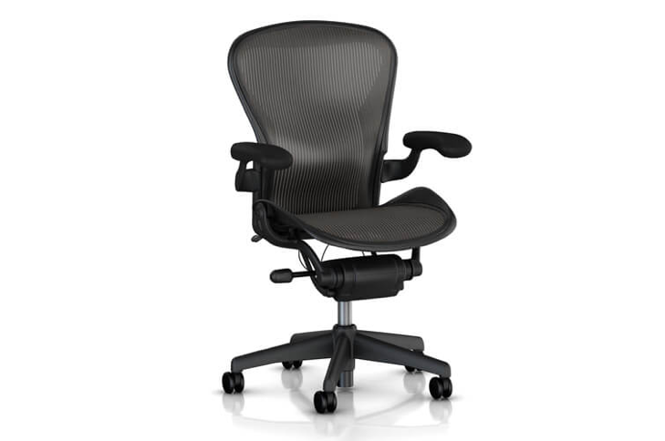 De Aeron bureaustoel is een zeer comfortabele bureaustoel. De stoel is in 1992 ontworpen door de Amerikaanse designers Don Chadwick en Bill Stumpf.